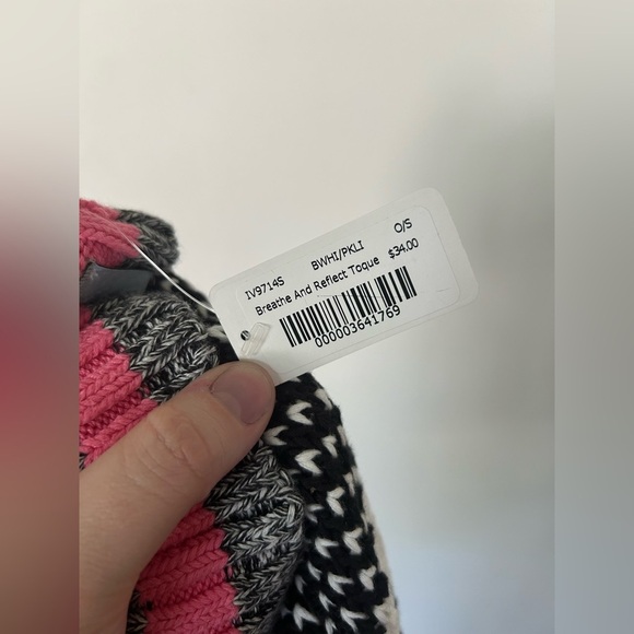 NWT Ivivva Breathe And Reflect Toque - Picture 5 of 6